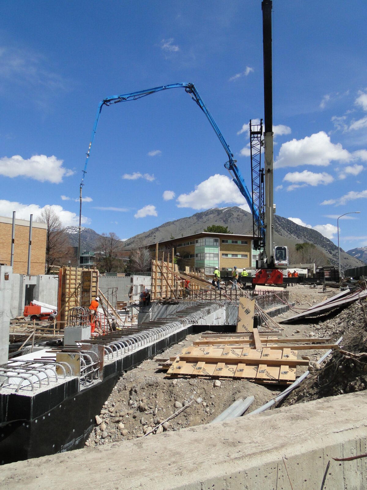 Detailed view of Link-Belt Crane Models for NCCCO Operators implementation showing proper crane setup and rigging configuration as required by OSHA 29 CFR 1926 regulations and ASME B30.5 standards for certified operators