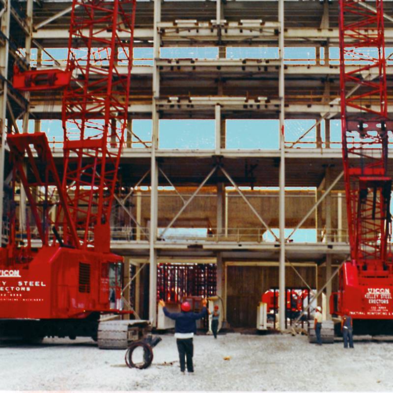 Detailed view of Reading Twin Lift and Tandem Crane Load Charts implementation showing proper crane setup and rigging configuration as required by OSHA 29 CFR 1926 regulations and ASME B30.5 standards for certified operators