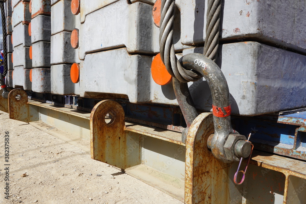 Step-by-step demonstration of Shackle Selection and Capacity Guide showing load chart interpretation, boom angle calculations, and outrigger positioning per NCCCO certification requirements and ASME standards